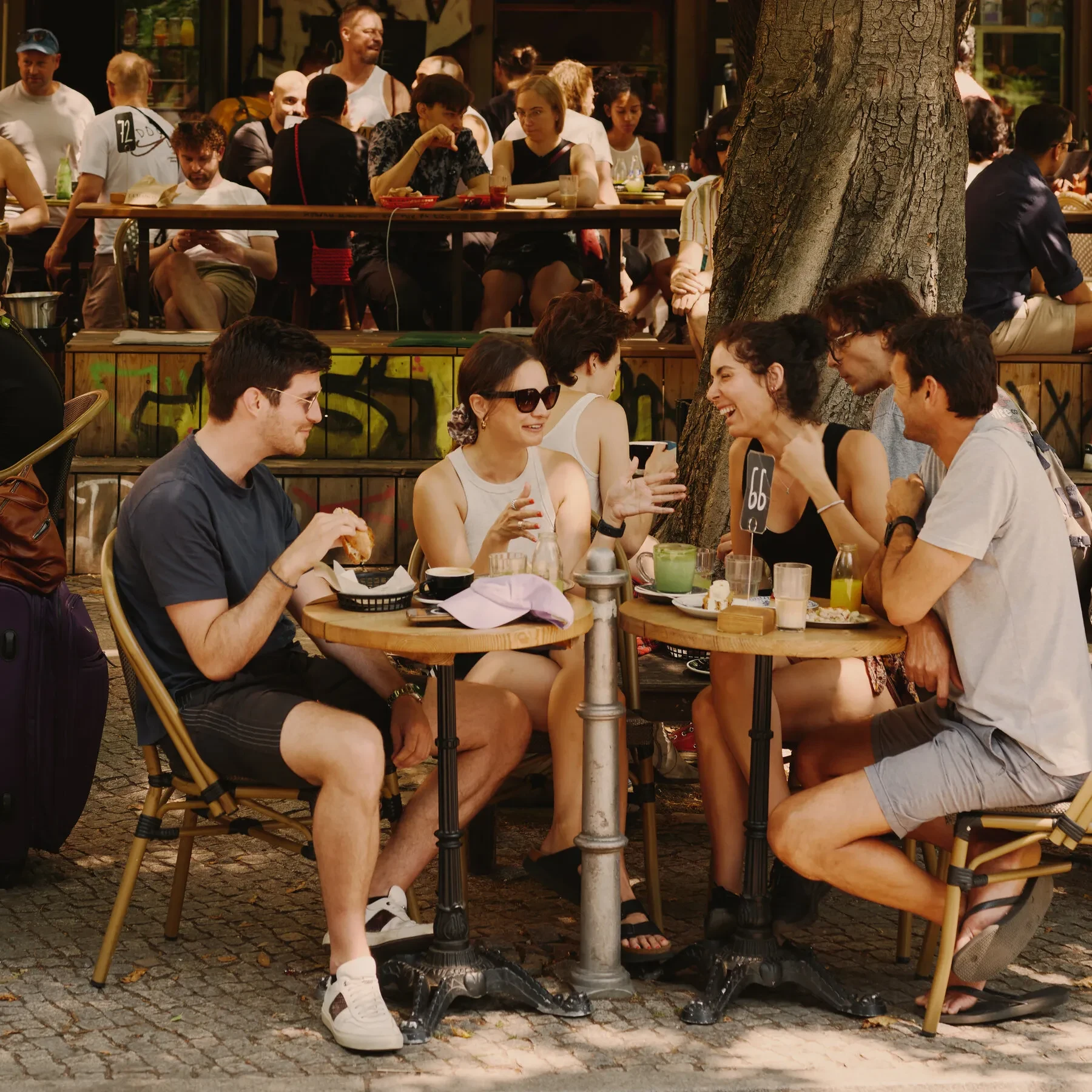 Gemeinsame Zeit im Berliner Biergarten